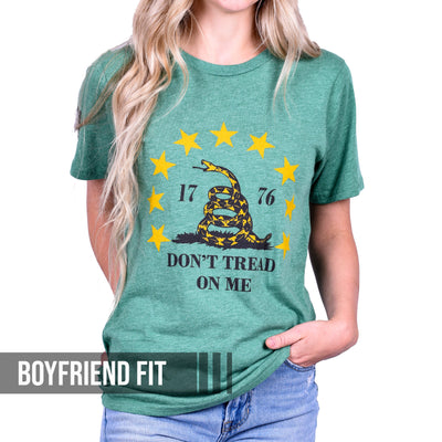 Women's Don't Tread on Me Patriotic Boyfriend Fit T-Shirt (Heather Green)